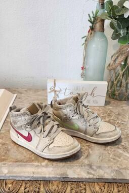 Nike Air Jordan 1 Mid Toddler Size 11C